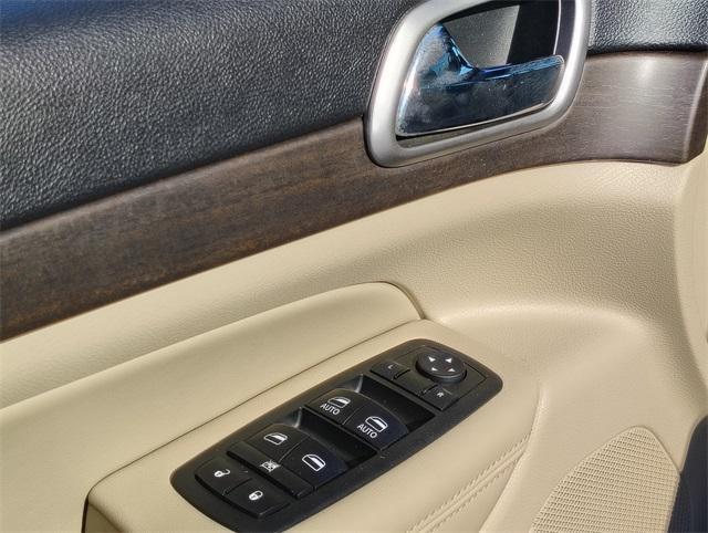 used 2018 Jeep Grand Cherokee car, priced at $12,986