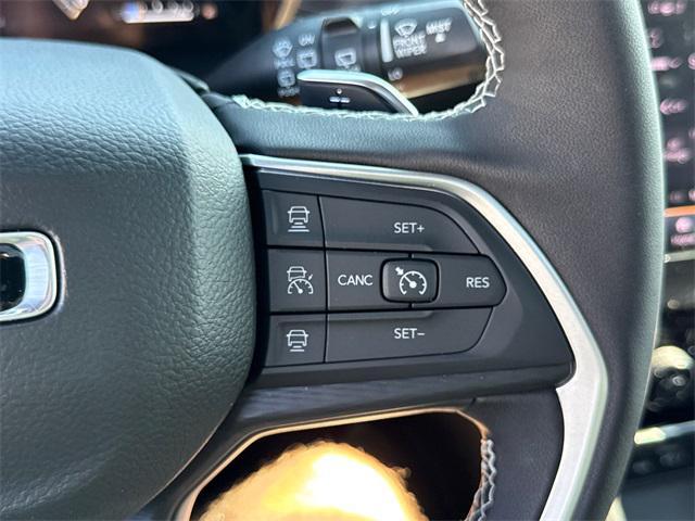 new 2025 Jeep Grand Cherokee car, priced at $42,337