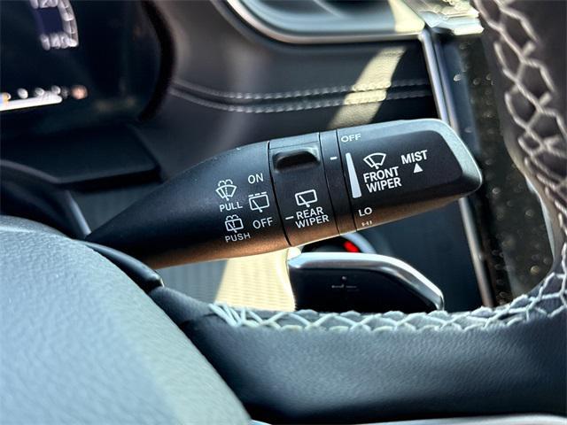 new 2025 Jeep Grand Cherokee car, priced at $42,337