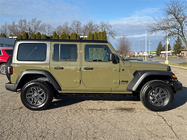 new 2025 Jeep Wrangler car, priced at $46,202