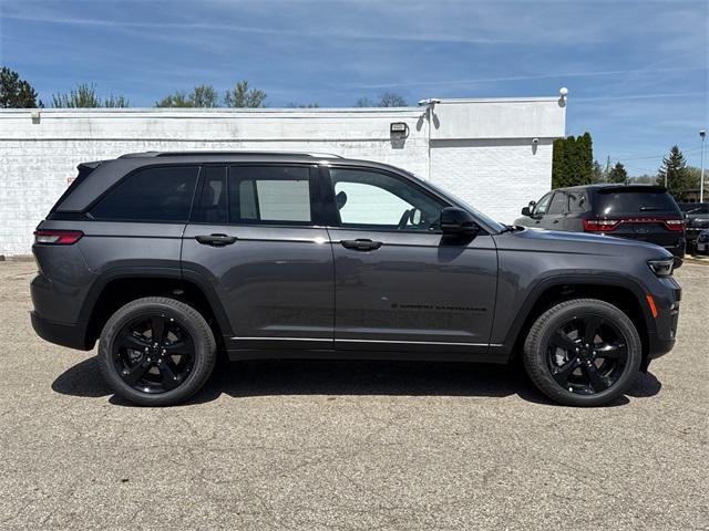new 2025 Jeep Grand Cherokee car, priced at $52,188