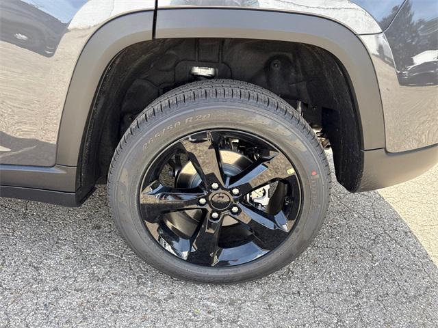new 2025 Jeep Grand Cherokee car, priced at $52,188