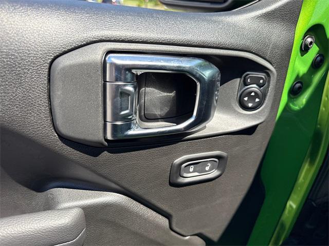 new 2025 Jeep Wrangler car, priced at $48,616