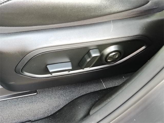 used 2023 Jeep Grand Cherokee car, priced at $33,282