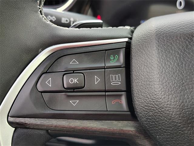 used 2023 Jeep Grand Cherokee car, priced at $33,282