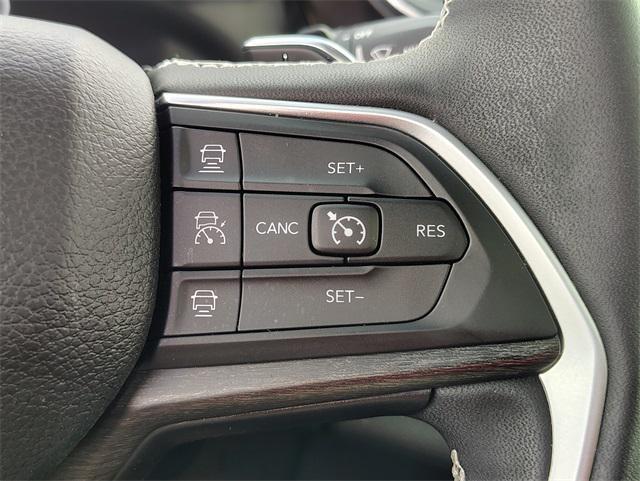 used 2023 Jeep Grand Cherokee car, priced at $33,282