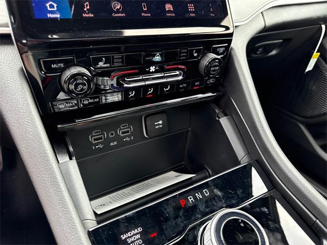 new 2025 Jeep Grand Cherokee L car, priced at $51,384