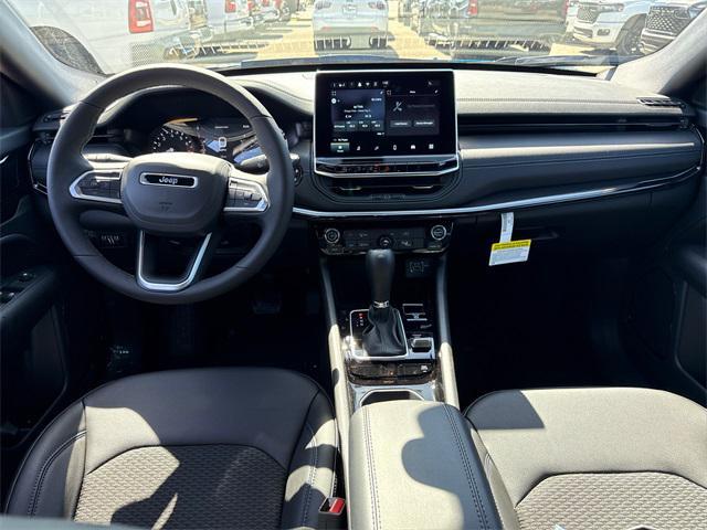new 2025 Jeep Compass car, priced at $29,986