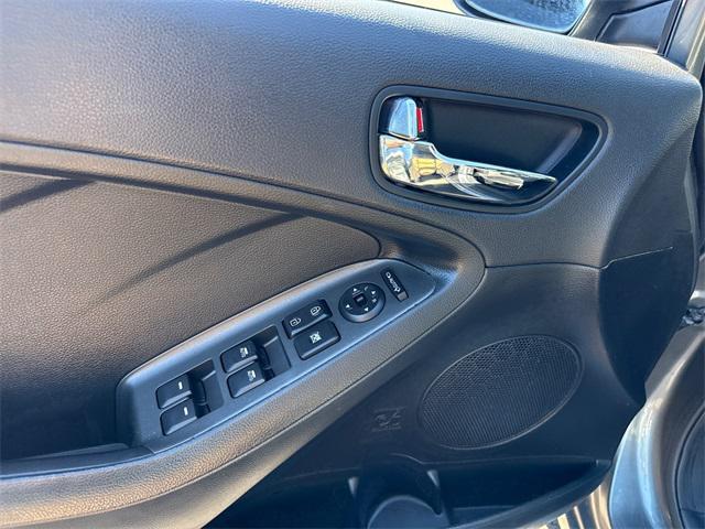 used 2016 Kia Forte car, priced at $10,650