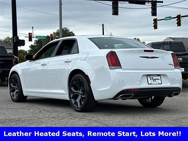 new 2023 Chrysler 300 car, priced at $39,987