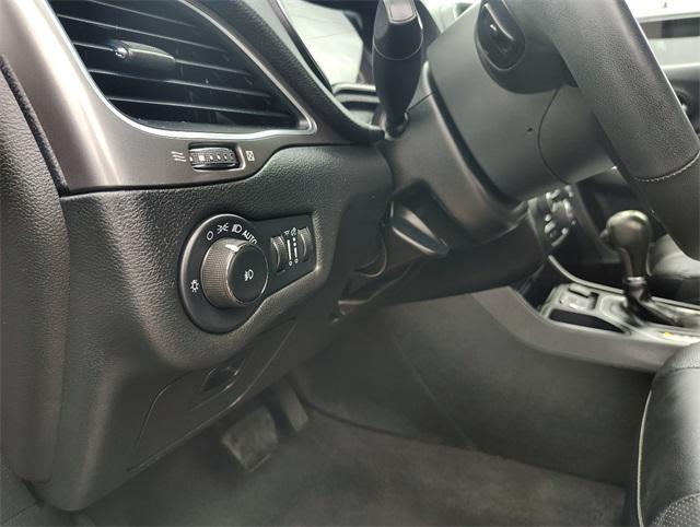 used 2022 Jeep Cherokee car, priced at $19,336