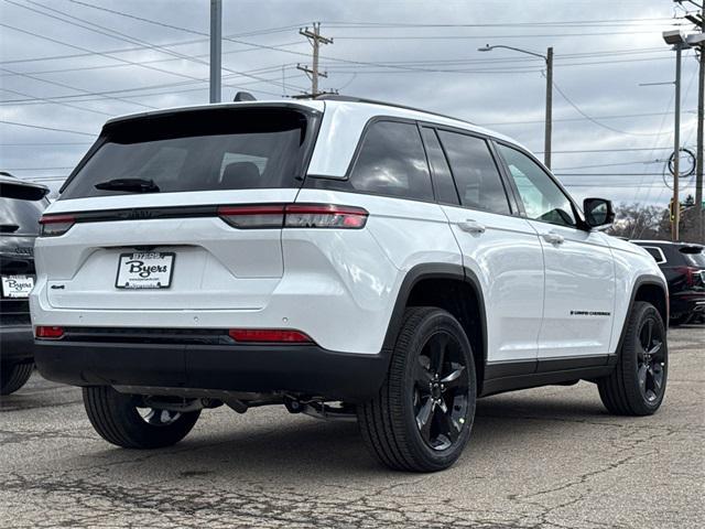 new 2025 Jeep Grand Cherokee car, priced at $42,987