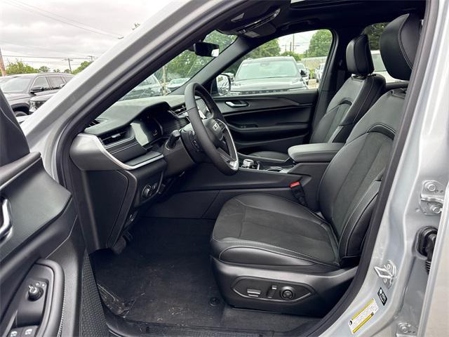 new 2025 Jeep Grand Cherokee L car, priced at $46,434