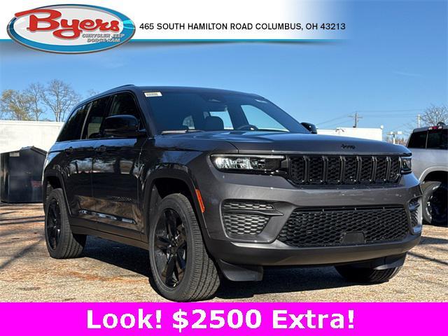 new 2025 Jeep Grand Cherokee car, priced at $44,572