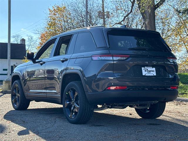 new 2025 Jeep Grand Cherokee car, priced at $43,487