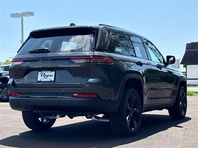 new 2025 Jeep Grand Cherokee car, priced at $42,037