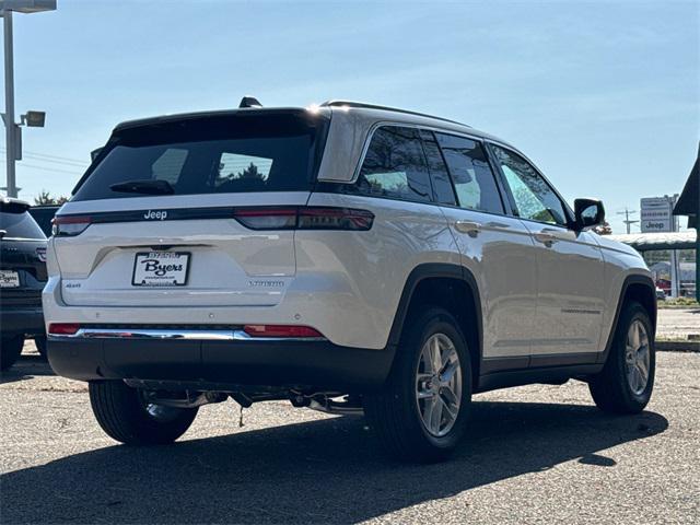 new 2025 Jeep Grand Cherokee car, priced at $40,942