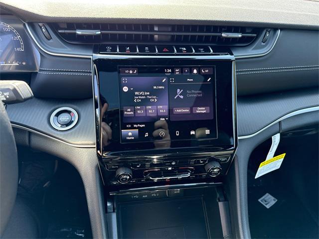 new 2025 Jeep Grand Cherokee car, priced at $44,759