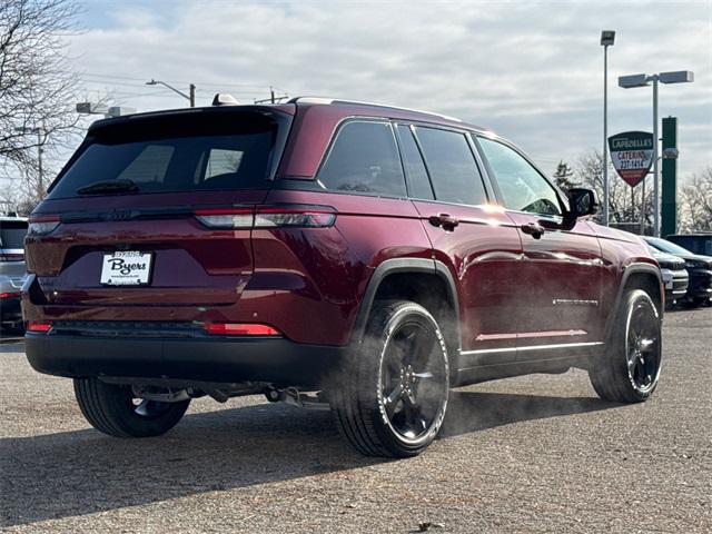 new 2025 Jeep Grand Cherokee car, priced at $45,260