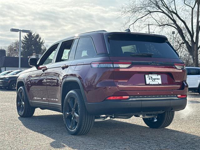 new 2025 Jeep Grand Cherokee car, priced at $45,260