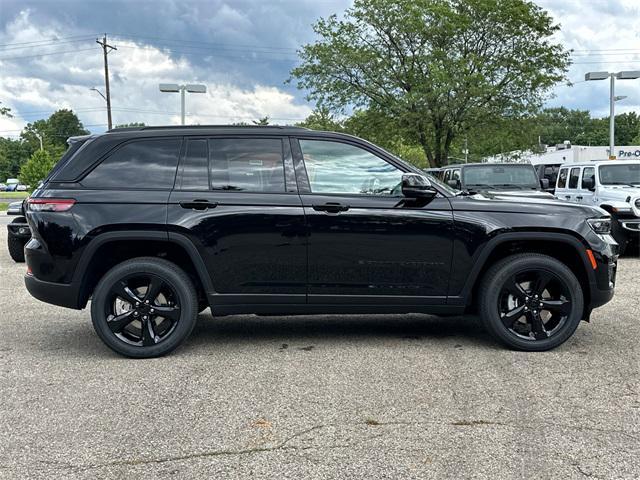 new 2024 Jeep Grand Cherokee car, priced at $42,787