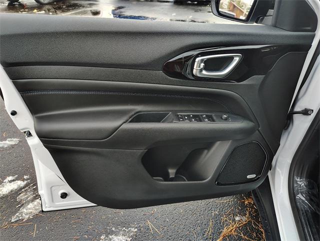 new 2026 Jeep Compass car, priced at $38,175