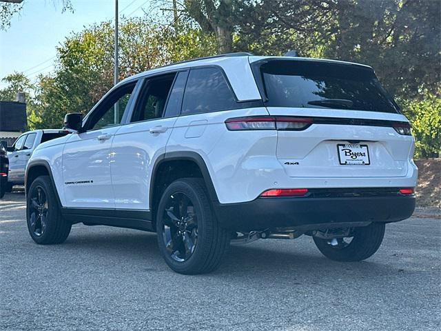 new 2025 Jeep Grand Cherokee car, priced at $42,987