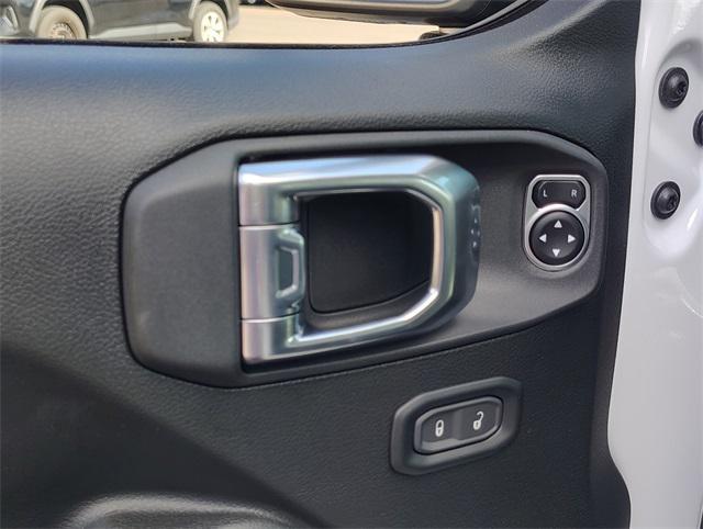 new 2026 Jeep Wrangler car, priced at $46,987