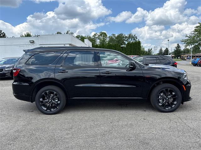 new 2025 Dodge Durango car, priced at $43,627