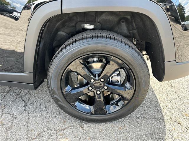 new 2024 Jeep Grand Cherokee car, priced at $45,271