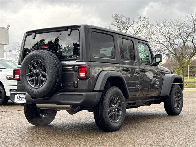 new 2025 Jeep Wrangler car, priced at $43,987