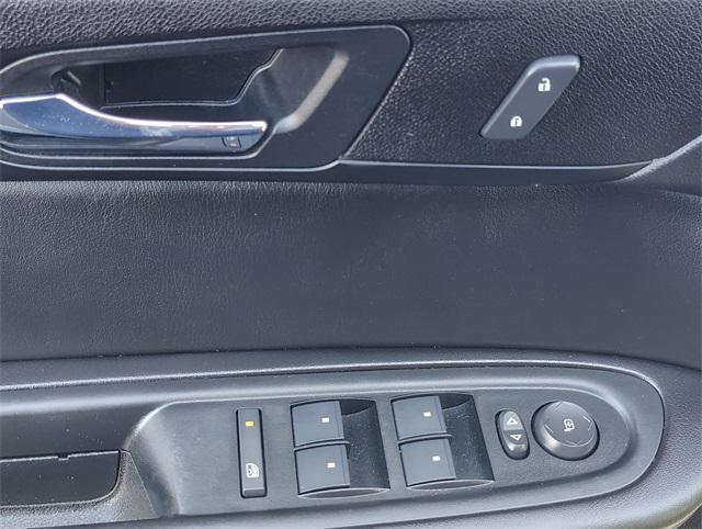 used 2017 Chevrolet Traverse car, priced at $9,499