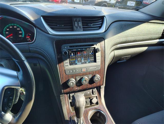 used 2017 Chevrolet Traverse car, priced at $9,499