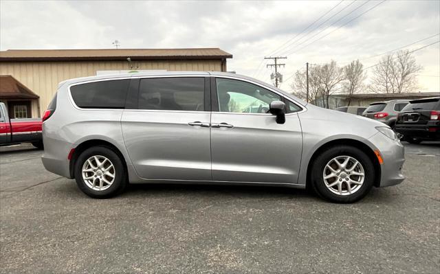 used 2017 Chrysler Pacifica car, priced at $14,995