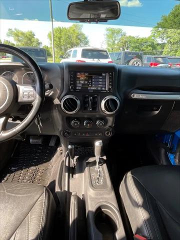 used 2016 Jeep Wrangler Unlimited car, priced at $26,995