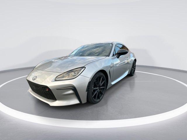 used 2024 Toyota GR86 car, priced at $29,798