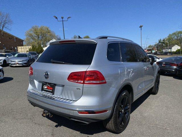 used 2017 Volkswagen Touareg car, priced at $17,495