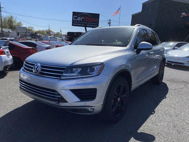 used 2017 Volkswagen Touareg car, priced at $17,495