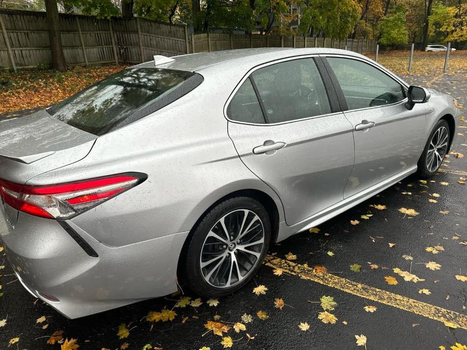 used 2018 Toyota Camry Hybrid car, priced at $21,295