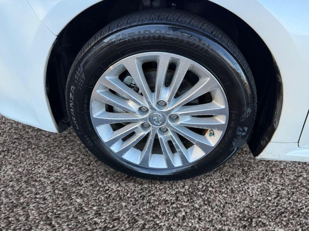 used 2015 Toyota Avalon Hybrid car, priced at $13,499