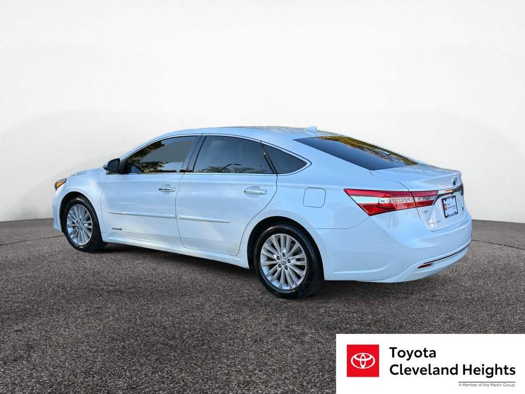 used 2015 Toyota Avalon Hybrid car, priced at $13,499