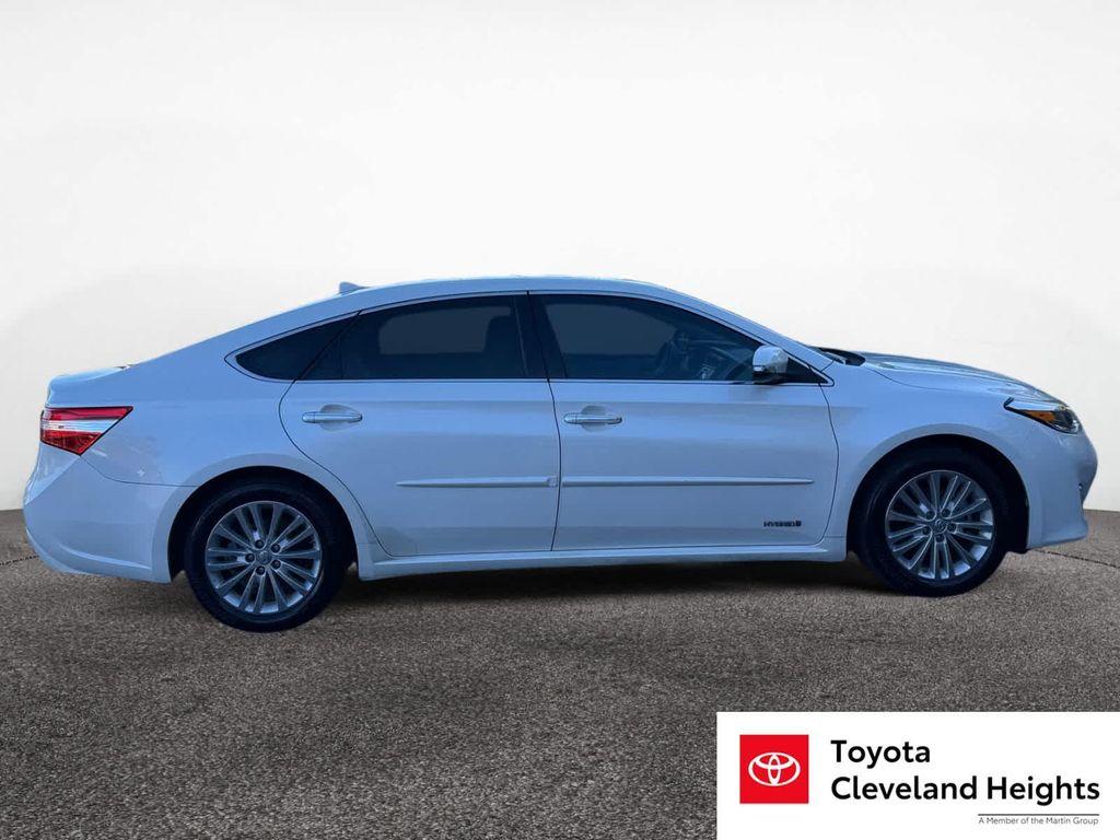 used 2015 Toyota Avalon Hybrid car, priced at $13,499