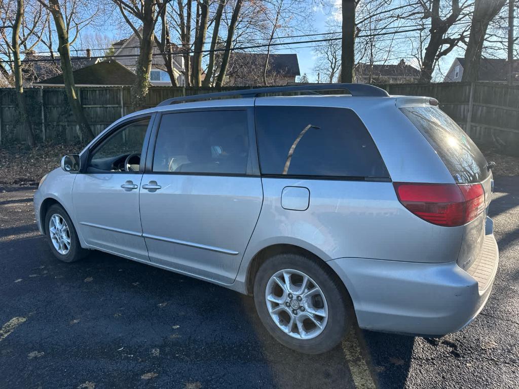 used 2005 Toyota Sienna car, priced at $6,789