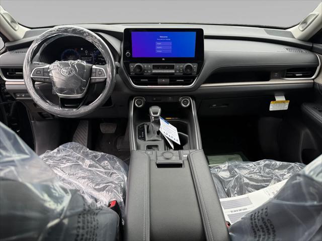 new 2025 Toyota Grand Highlander car, priced at $53,738