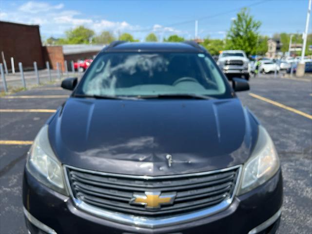 used 2014 Chevrolet Traverse car, priced at $3,998