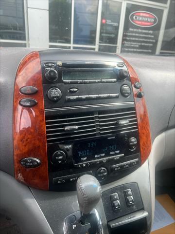 used 2007 Toyota Sienna car, priced at $5,789
