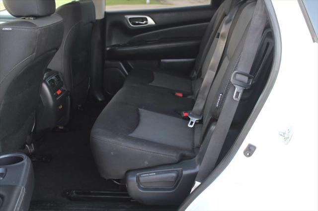 used 2019 Nissan Pathfinder car, priced at $9,995