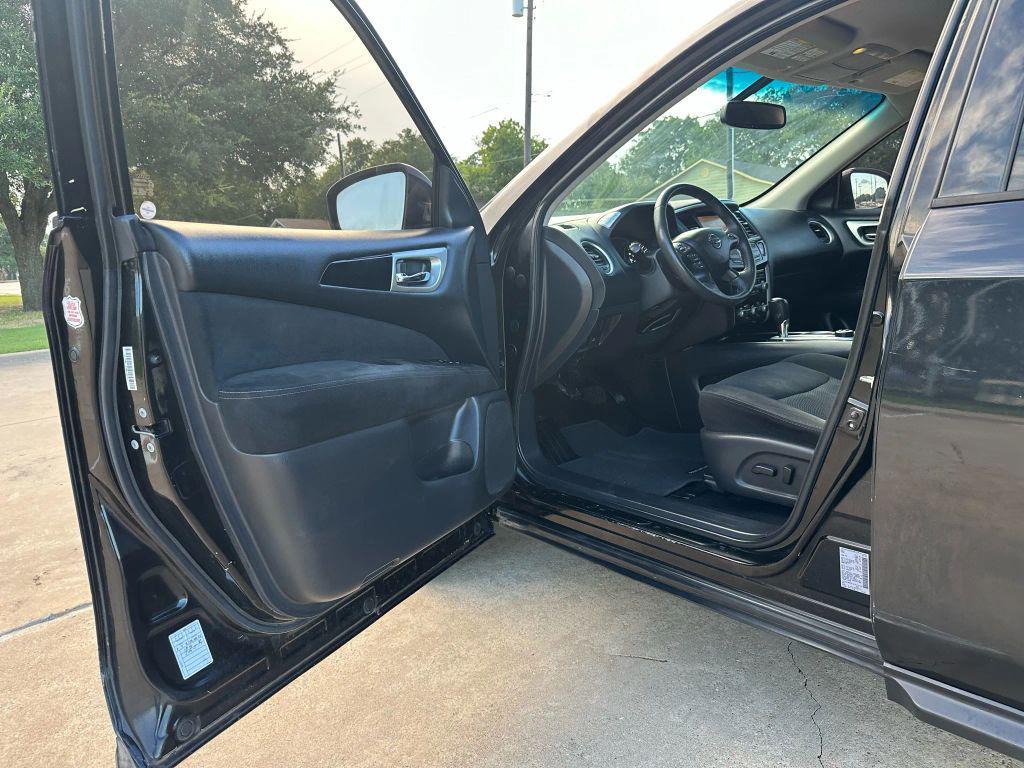 used 2016 Nissan Pathfinder car, priced at $6,299