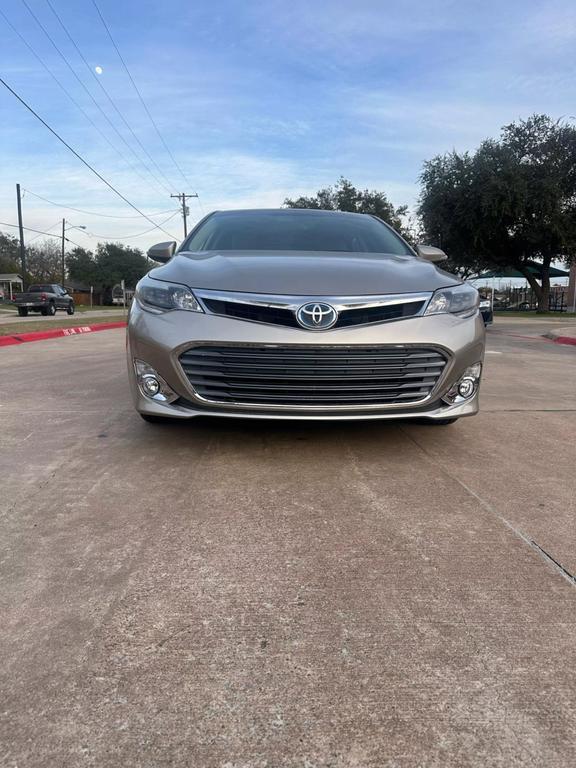 used 2013 Toyota Avalon Hybrid car, priced at $8,999