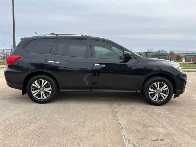 used 2018 Nissan Pathfinder car, priced at $9,995